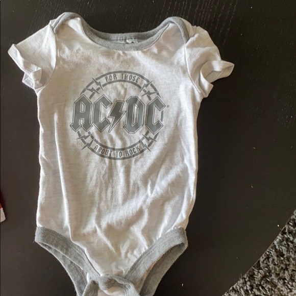 onsies both for 20 - Picture 2 of 2